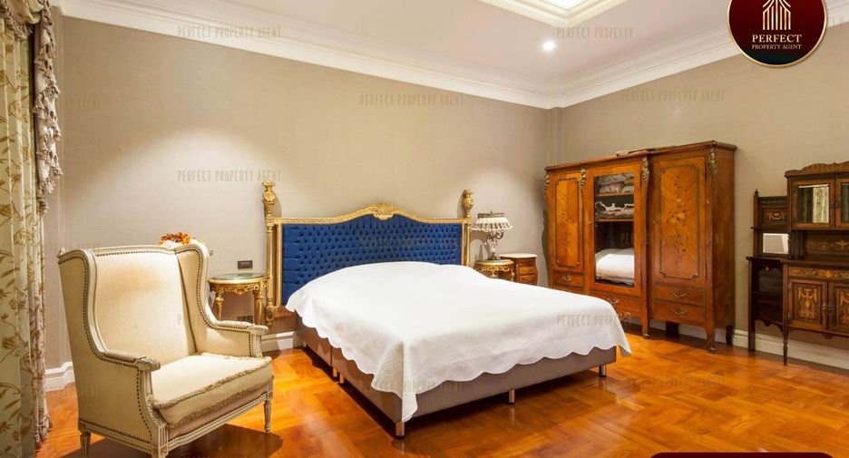 For sale 5 bedrooms house in Din Daeng, Bangkok