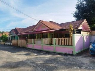 出售 1 卧室 独立屋 在 Ban Khai, Rayong