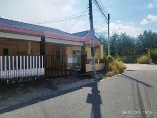 出售 1 卧室 独立屋 在 Ban Khai, Rayong
