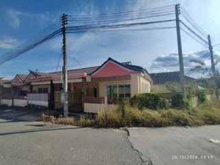 出售 1 卧室 独立屋 在 Ban Khai, Rayong