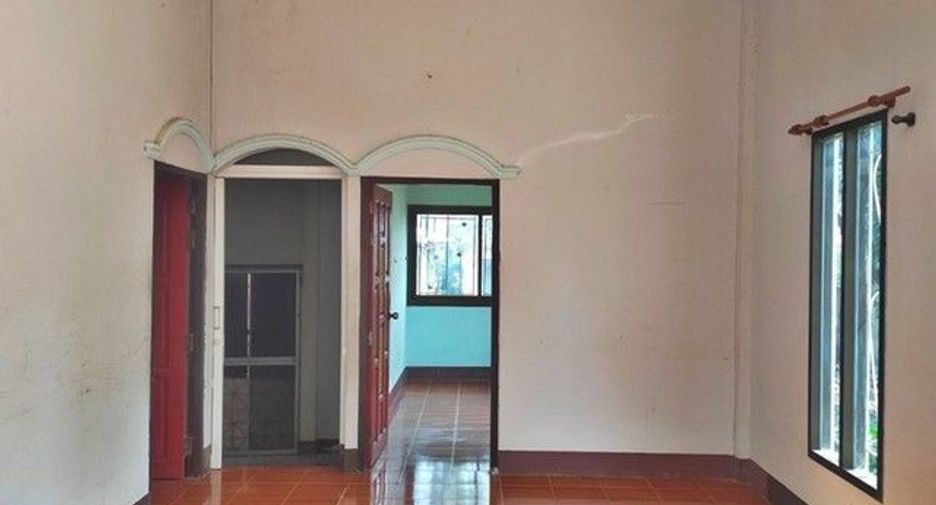 For sale 1 Beds house in Mueang Amnat Charoen, Amnat Charoen