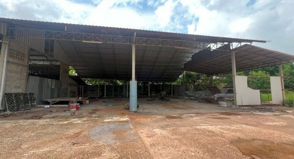 For sale 1 bed warehouse in Mueang Amnat Charoen, Amnat Charoen