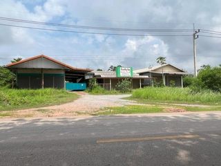 出售 1 卧室 仓库 在 Mueang Amnat Charoen, Amnat Charoen