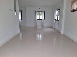 Haus zum Kauf mit 1 Zimmer in Nong Han, Udon Thani