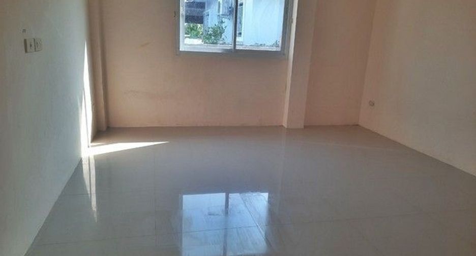 Haus zum Kauf mit 1 Zimmer in Nong Han, Udon Thani