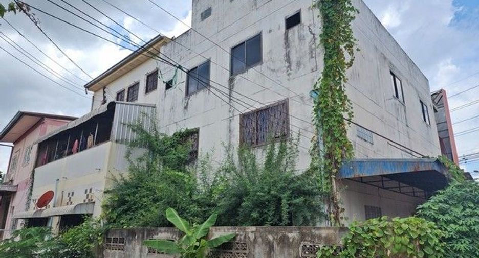 出售 1 卧室 商业空间 在 Nong Han, Udon Thani