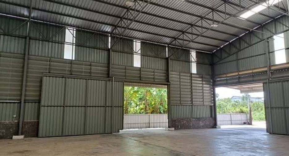 Аренда 2 спальни склад в Nakhon Chai Si, Накхонпатхом