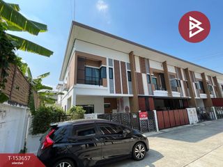 Reihenhaus zum Kauf mit 3 Zimmer in Phutthamonthon, Nakhon Pathom