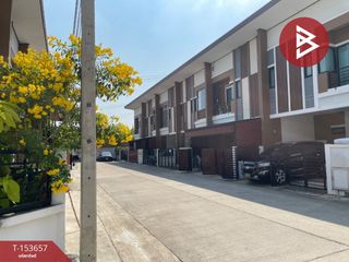 Reihenhaus zum Kauf mit 3 Zimmer in Phutthamonthon, Nakhon Pathom