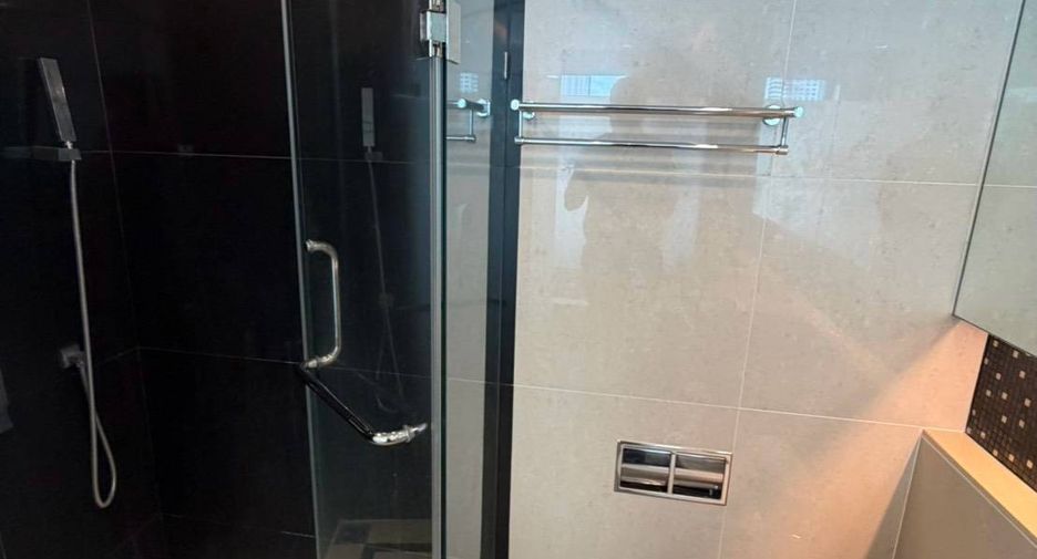 For rent 1 bed condo in Sathon, Bangkok