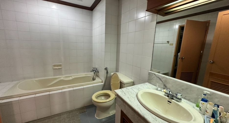 Wohnung zum Kauf mit 3 Zimmer in Bang Lamung, Chonburi