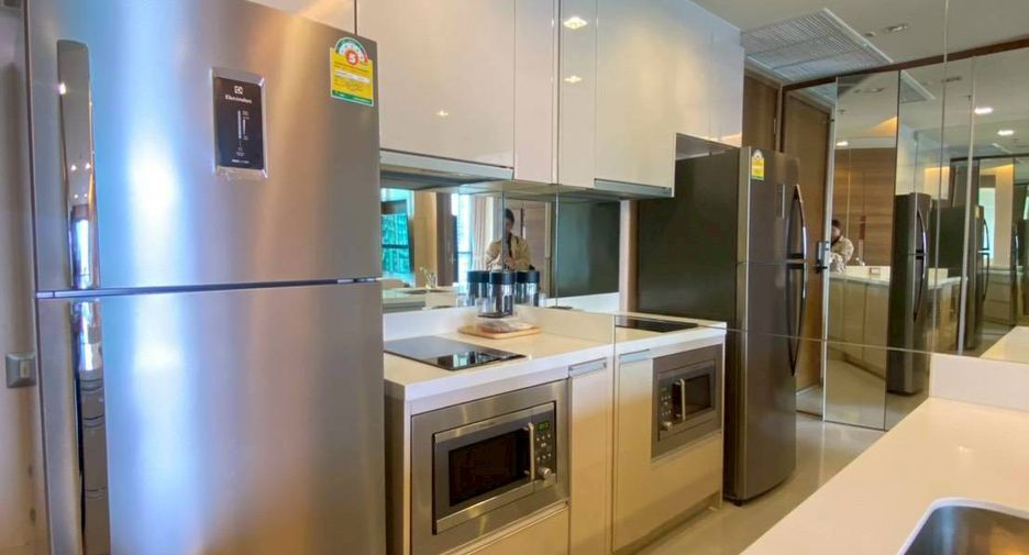For sale 1 bed condo in Sathon, Bangkok