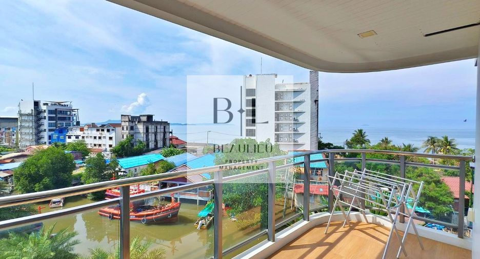 À louer et à vendre 2 chambres condo à Na Jomtien, Pattaya