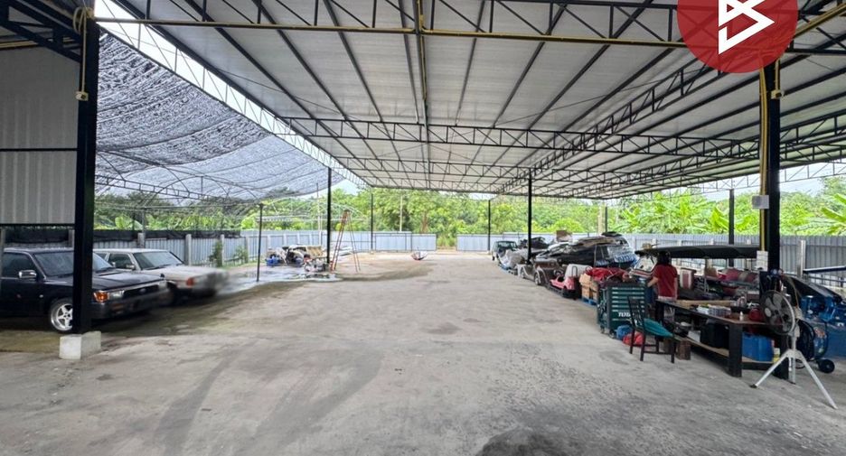 Terreno en venta en Khlong Sam Wa, Bangkok