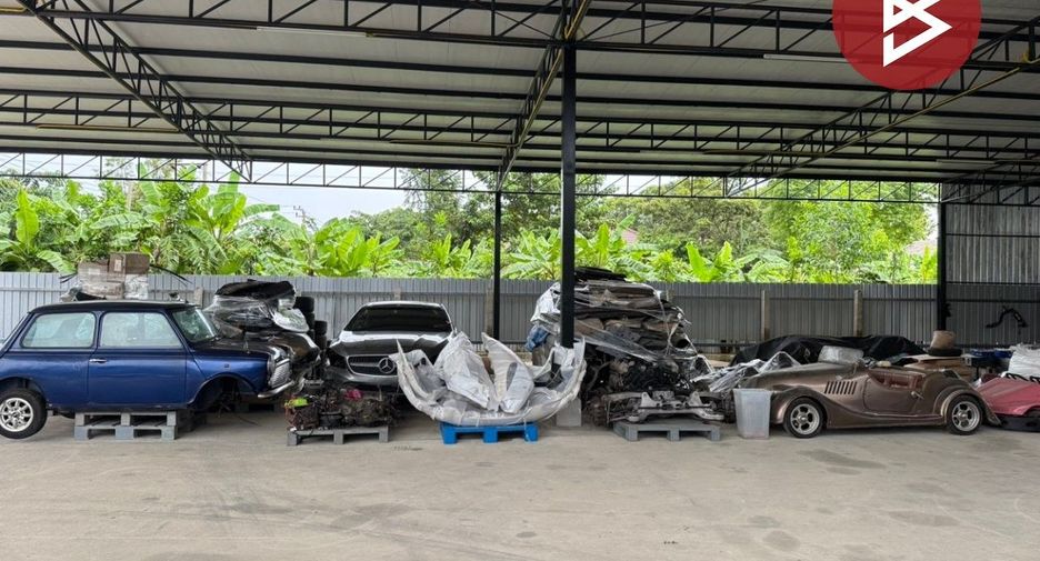 Terreno en venta en Khlong Sam Wa, Bangkok