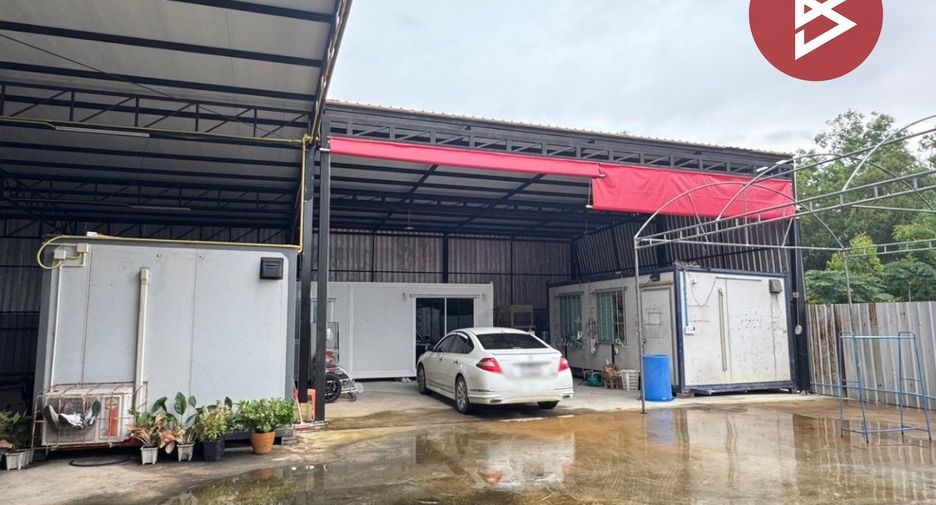 Terreno en venta en Khlong Sam Wa, Bangkok