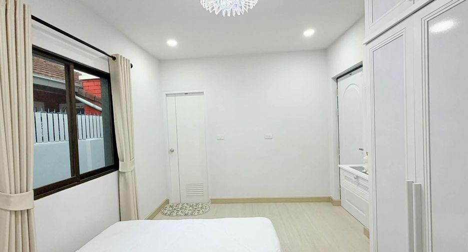 Haus zum Kauf mit 3 Zimmer in Bang Lamung, Chonburi