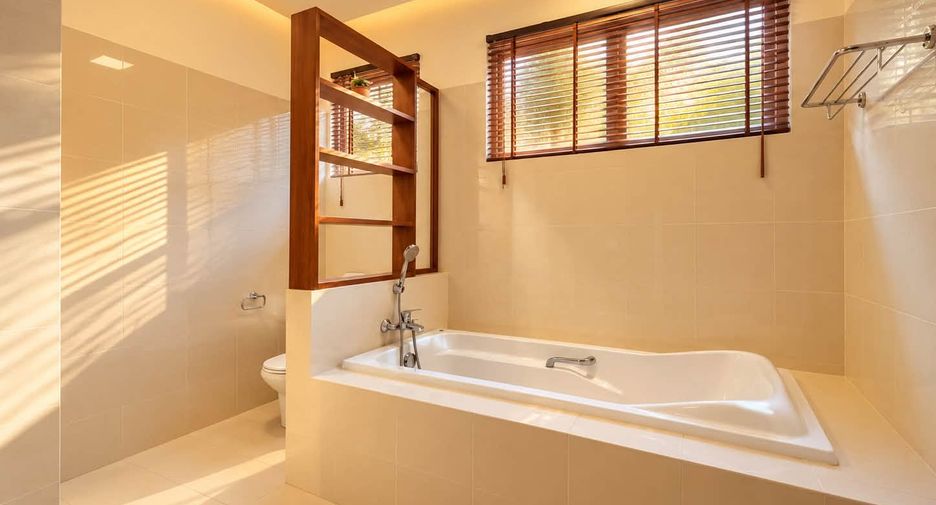 Villa en alquiler y en venta de 3 habitaciones en Na Jomtien, Pattaya