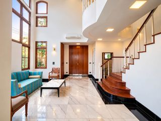 Villa en alquiler y en venta de 3 habitaciones en Na Jomtien, Pattaya