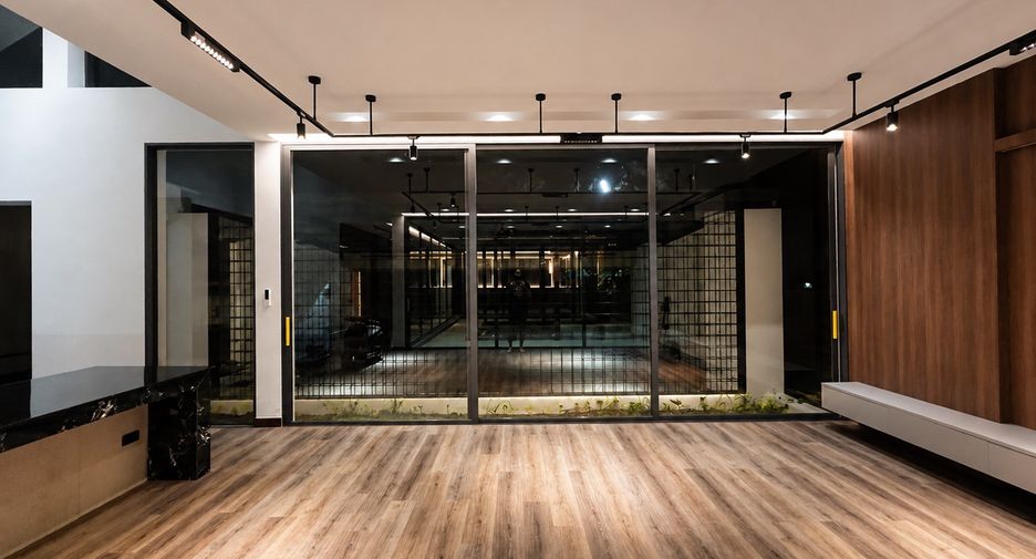 Villa en venta de 3 habitaciones en San Kamphaeng, Chiang Mai