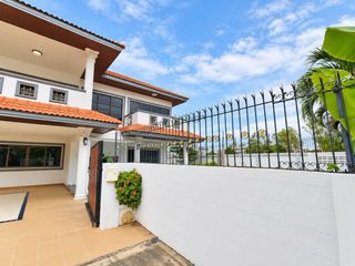 出售 4 卧室 别墅 在 Bang Lamung, Chon Buri