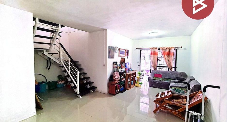Продажа 3 спальни таунхаус в Mueang Samut Prakan, Самутпракан
