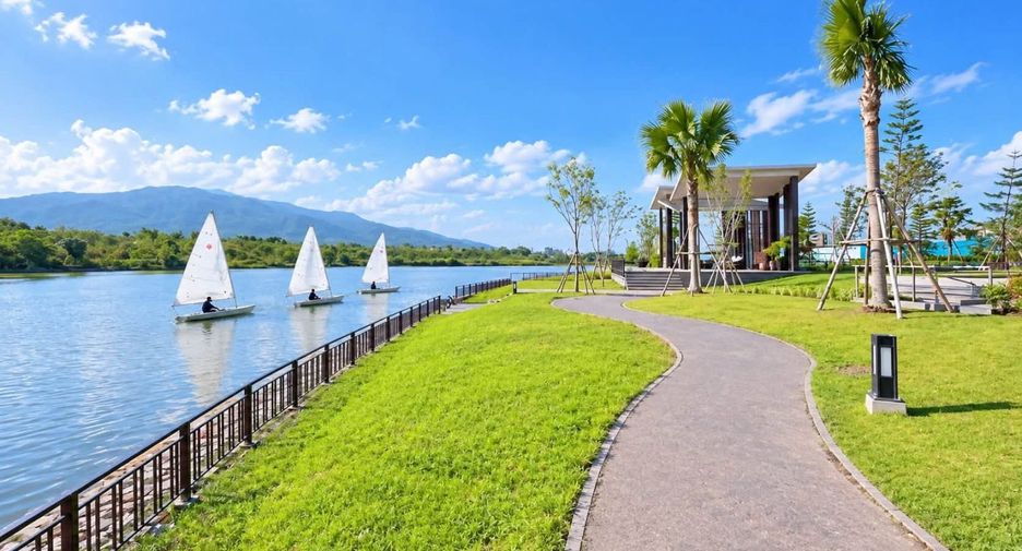 For rent 4 bedrooms house in Mueang Chiang Mai, Chiang Mai