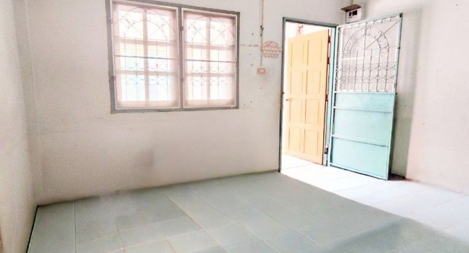 À vendre 2 chambres maison à Nong Chok, Bangkok