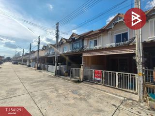 出售 2 卧室 联排别墅 在 Phan Thong, Chon Buri