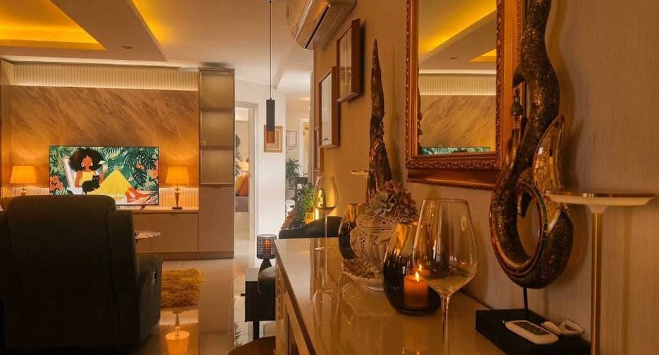 À vendre 2 chambres condo à Jomtien, Pattaya