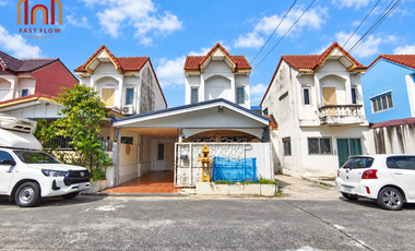 À vendre 4 chambres maison de ville à Nong Chok, Bangkok