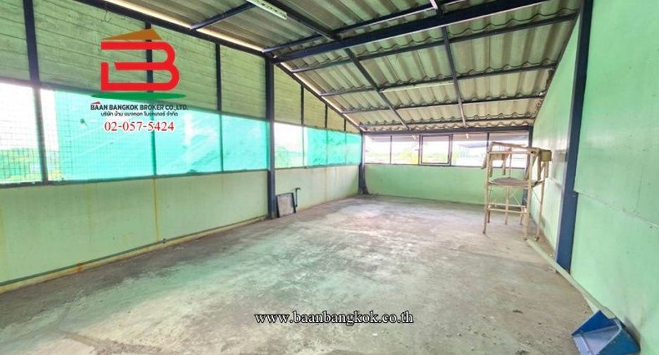 Local comercial en venta de 4 habitaciones en Thawi Watthana, Bangkok
