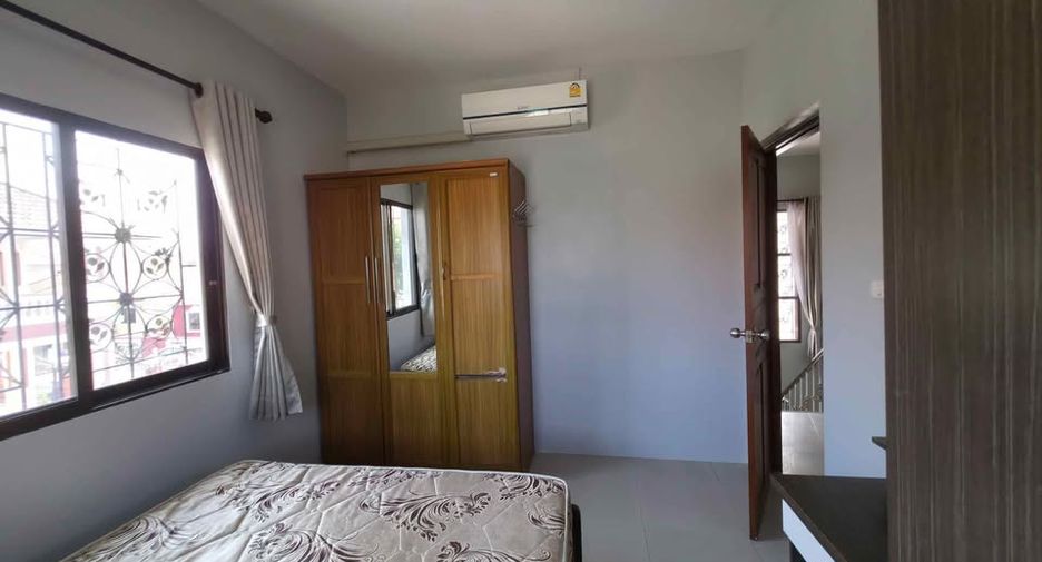 出租 3 卧室 独立屋 在 Bang Lamung, Chon Buri