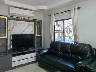 出租 3 卧室 独立屋 在 Bang Lamung, Chon Buri