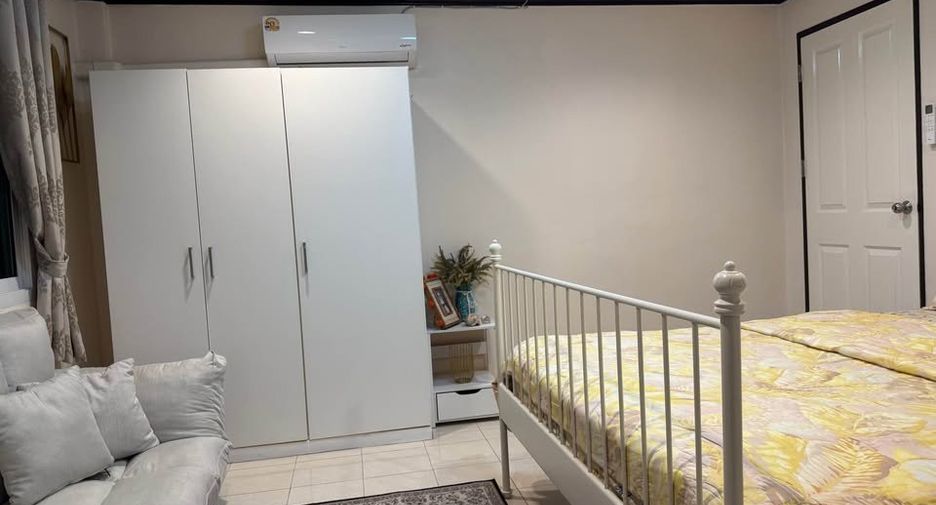 For rent 5 bedrooms house in Prawet, Bangkok