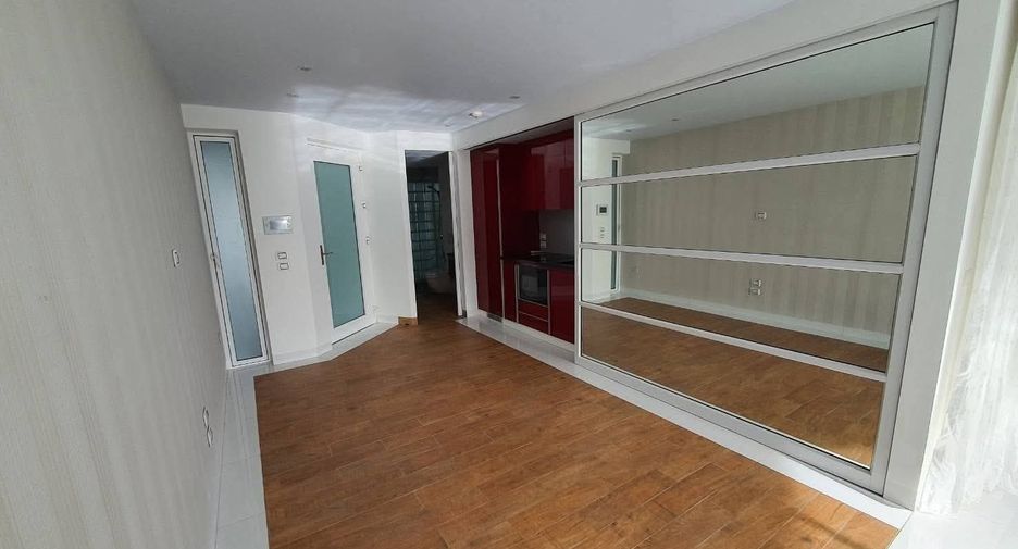 For sale 1 bed condo in Na Jomtien, Pattaya