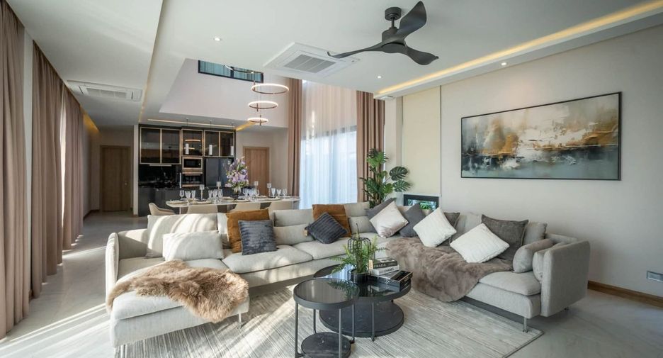For rent 4 bedrooms villa in Bang Lamung, Chonburi