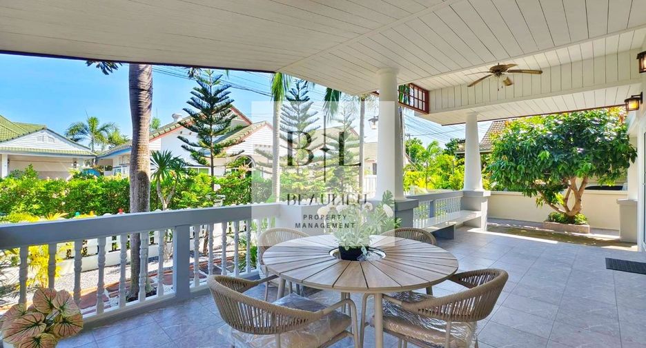 Haus zum Kauf mit 3 Zimmer in Huay Yai, Pattaya