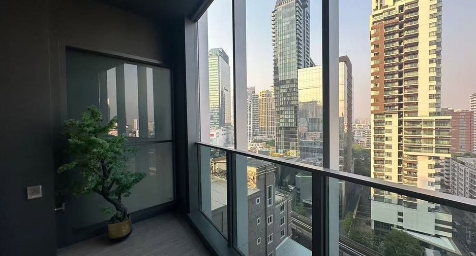 For rent 1 bed condo in Khlong Toei, Bangkok