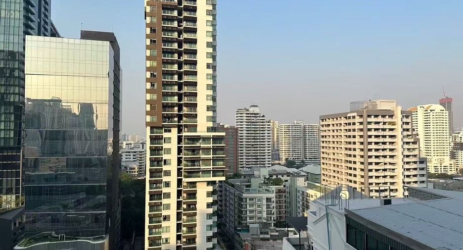 For rent 1 bed condo in Khlong Toei, Bangkok