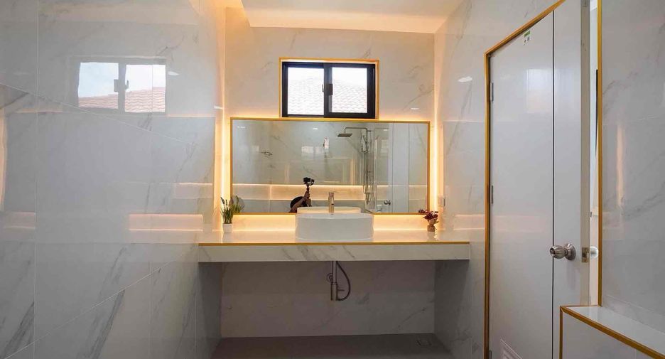 À vendre 3 chambres maison à Bang Lamung, Chonburi