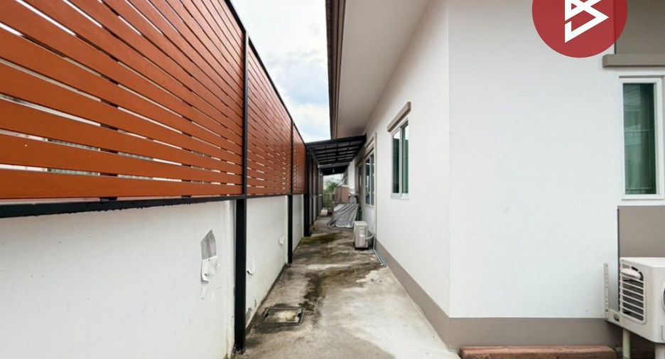 Casa en venta de 3 habitaciones en Mueang Nakhon Pathom, Nakhon Pathom