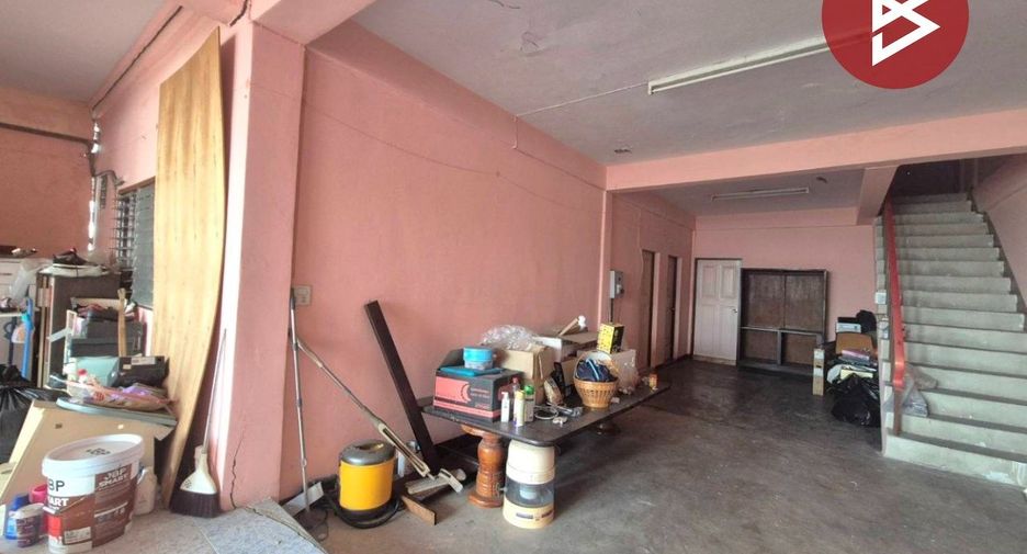 À vendre 4 chambres local commercial à Mueang Samut Prakan, Samut Prakan