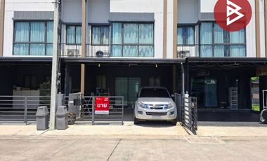 Casa adosada en venta de 3 habitaciones en Bang Yai, Nonthaburi