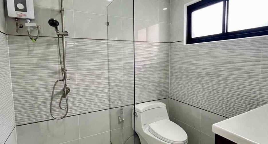 À vendre 3 chambres maison à Bang Lamung, Chonburi