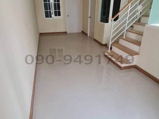 For rent 3 bedrooms townhouse in Bang Khen, Bangkok