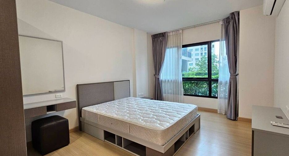 Wohnung zum Kauf mit 1 Zimmer in Bang Phlat, Bangkok