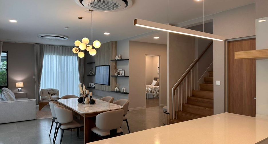 For sale 4 ベッドルーム house in Bang Phli, Samut Prakan