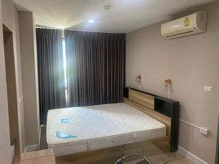 For sale 2 bedrooms condo in Huai Khwang, Bangkok