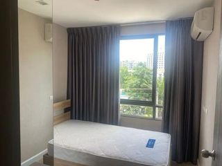 For sale 2 bedrooms condo in Huai Khwang, Bangkok